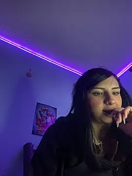 Hilary pinkk online show from January 2025 09:31:01 PM