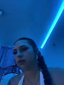 Hilary pinkk online show from January 2025 03:43:01 AM