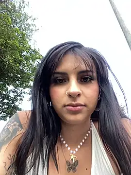 Hilary pinkk online show from January 2025 10:24:01 PM