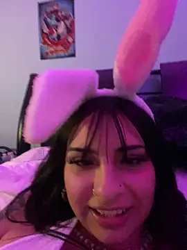 Hilary pinkk online show from January 2025 06:25:01 AM