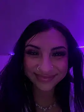 Hilary pinkk online show from January 2025 11:00:02 PM