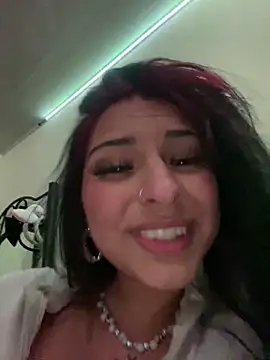 Hilary pinkk online show from January 2025 03:22:02 AM