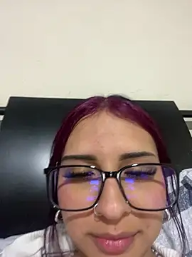 Hilary pinkk online show from February 2025 01:27:02 AM