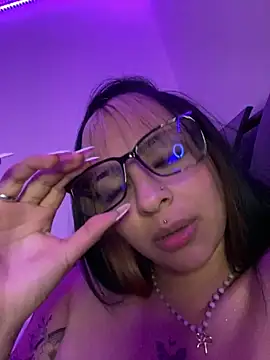 Hilary pinkk online show from March 2025 06:46:02 AM