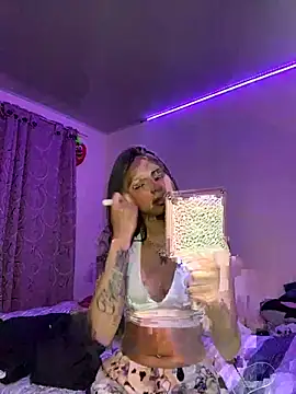 Hilary pinkk online show from March 2025 02:30:02 AM