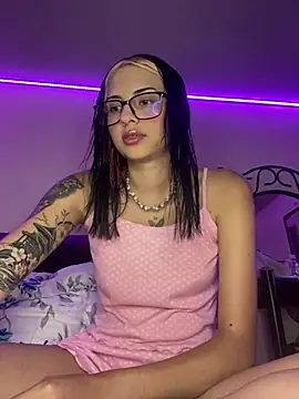 Hilary pinkk online show from March 2025 03:18:02 AM