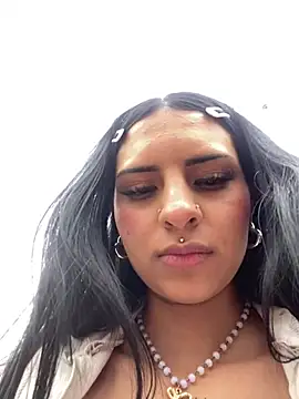 Hilary pinkk online show from March 2025 02:57:02 AM