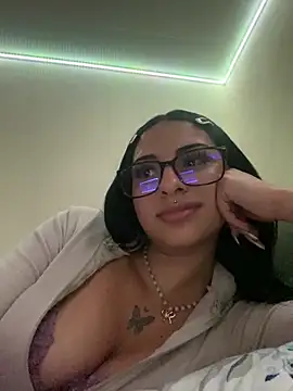 Hilary pinkk online show from March 2025 06:02:02 AM