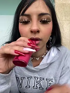 Hilary pinkk online show from March 2025 03:36:02 PM