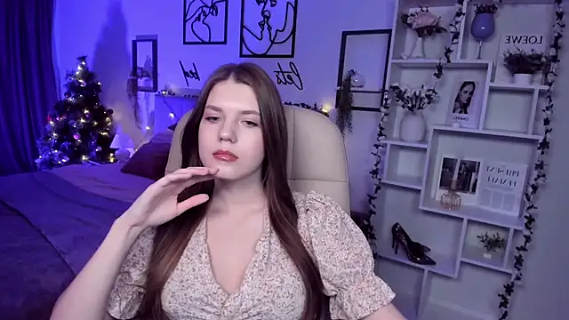 BellaSweetHeart online show from December 2024 03:05:01 PM