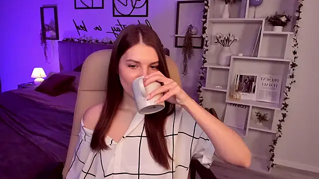 BellaSweetHeart online show from February 2025 01:31:02 PM