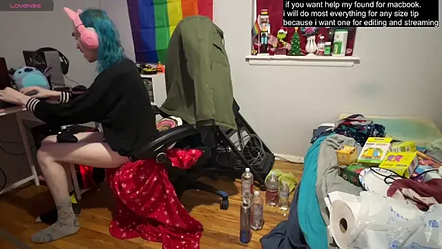 tallnerdyguy online show from March 2025 04:49:02 AM