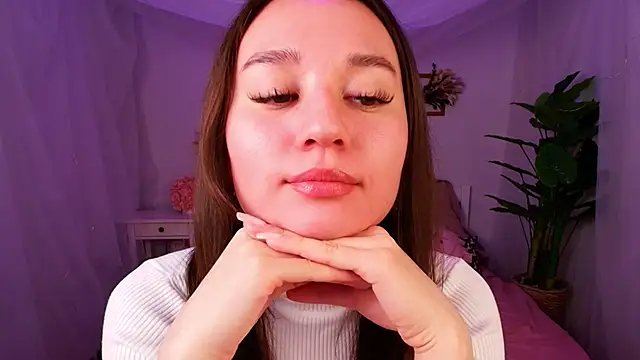 Snapshot of margeriTirell chatting on November 2025 02:56:02 AM margeriTirell online show from November 2025 02:56:02 AM