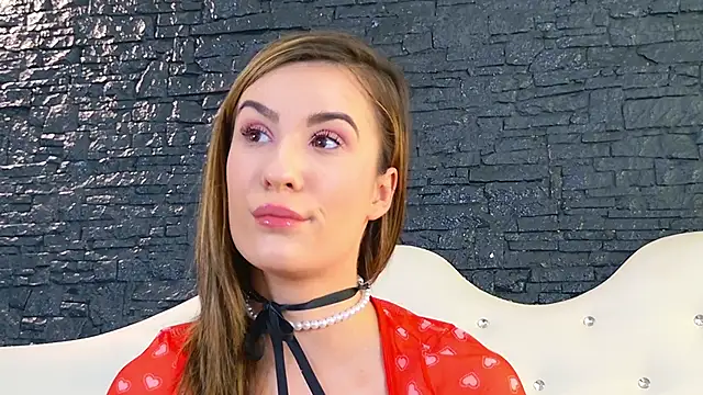 LaurynCopper online show from January 2025 09:48:02 AM