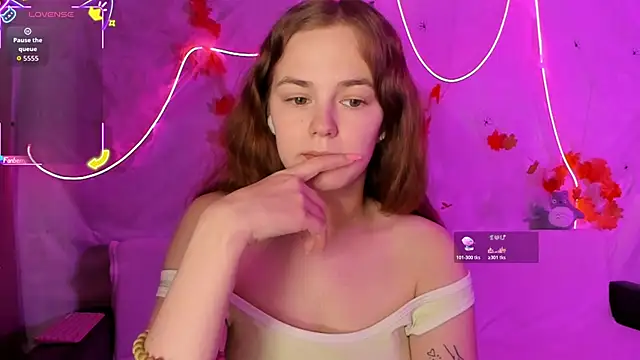 Fox Lisa online show from December 2025 08:47:01 PM