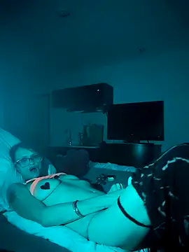 ivylee31 online show from January 2025 10:58:01 AM