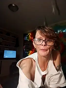 ivylee31 online show from November 2025 07:42:02 AM