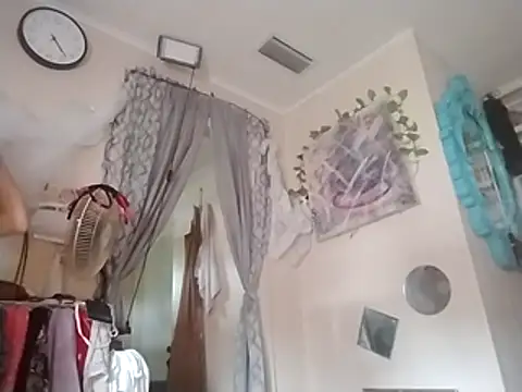 ivylee31 online show from April 2026 09:23:01 PM