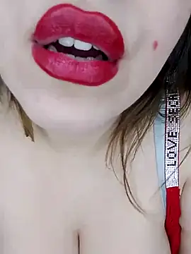 sexy-mariya online show from December 2025 03:17:01 PM