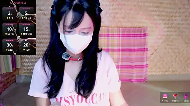 Snapshot of desiregirl69 chatting on May 2026 03:18:02 PM desiregirl69 online show from May 2026 03:18:02 PM