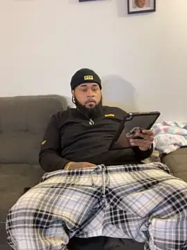 Pap1 Champo online show from January 2025 06:46:01 AM