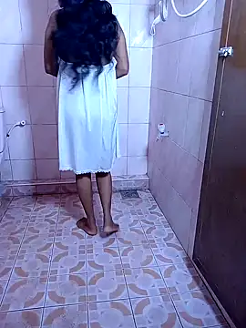 Anushka23 online show from February 2025 07:38:02 AM