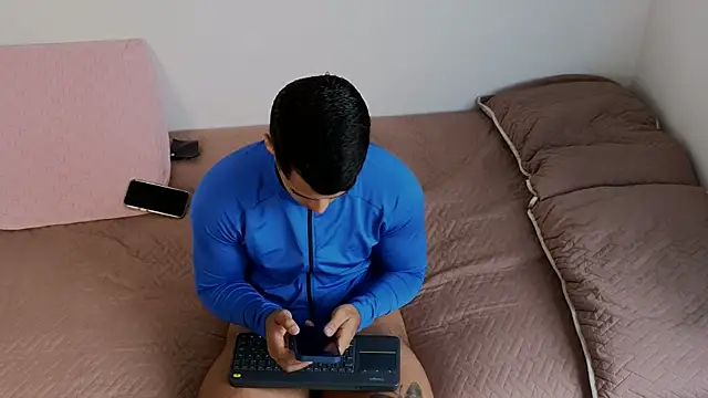 hot69temptation  online show from October 2025 02:23:02 PM