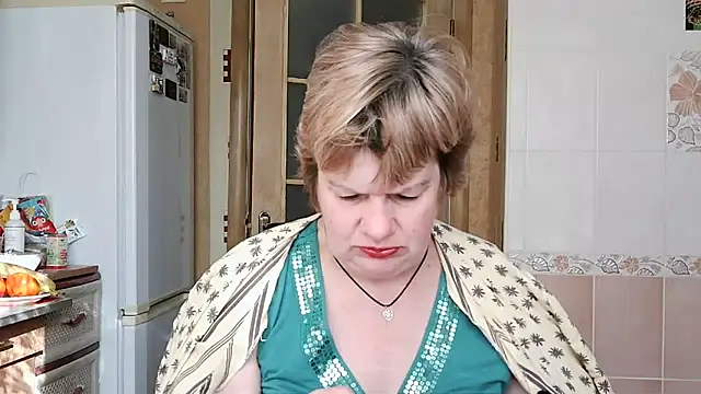 Ettie Tonia online show from February 2025 12:29:02 PM