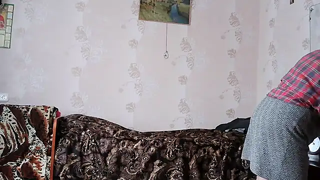 Ettie Tonia online show from October 2025 07:41:01 AM