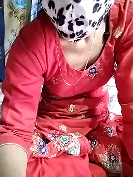 Snapshot of Cute-Ridhima chatting on January 2025 10:32:01 AM Cute-Ridhima online show from January 2025 10:32:01 AM