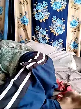 Snapshot of Cute-Ridhima chatting on February 2025 07:33:02 AM Cute-Ridhima online show from February 2025 07:33:02 AM