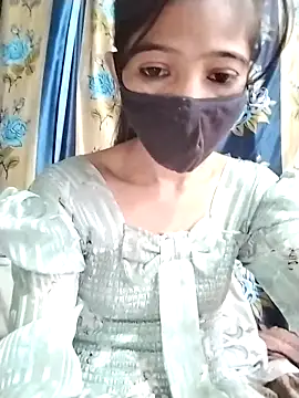 Snapshot of Cute-Ridhima chatting on March 2025 06:03:01 AM Cute-Ridhima online show from March 2025 06:03:01 AM