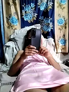 Snapshot of Cute-Ridhima chatting on March 2025 09:42:01 AM Cute-Ridhima online show from March 2025 09:42:01 AM