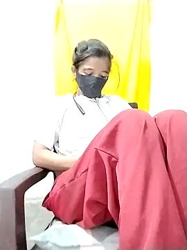 Snapshot of Cute-Ridhima chatting on November 2025 10:46:02 AM Cute-Ridhima online show from November 2025 10:46:02 AM