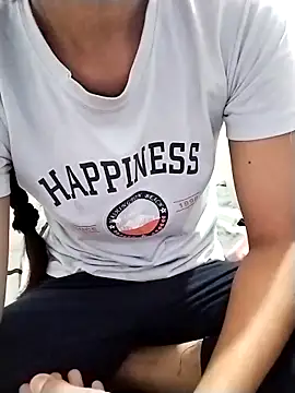 Snapshot of Cute-Ridhima chatting on November 2025 03:38:02 AM Cute-Ridhima online show from November 2025 03:38:02 AM