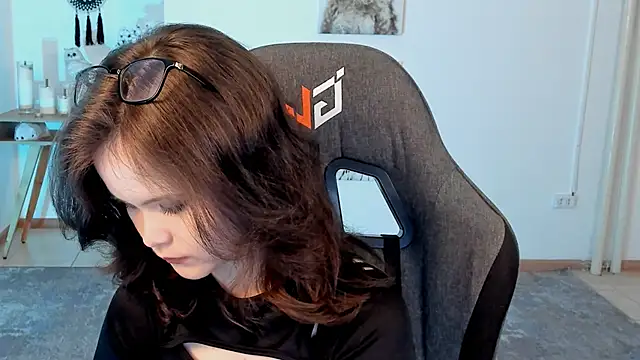 Elainebeness online show from January 2025 10:42:01 PM