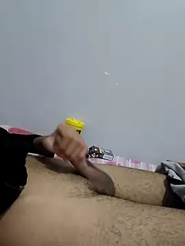 Snapshot of kinghunter21 chatting on December 2024 01:55:02 AM kinghunter21 online show from December 2024 01:55:02 AM