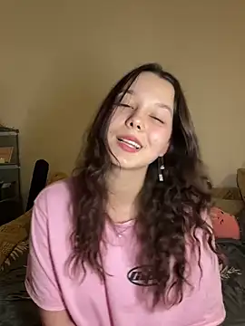 PoppyRobinson online show from January 2025 06:12:02 PM