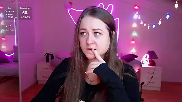 LizzyShine online show from January 2025 06:04:02 PM