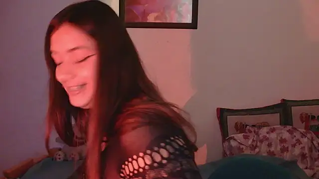 Miss oliviaa online show from March 2025 04:53:01 PM