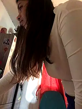 Miss oliviaa online show from September 2025 02:05:02 PM