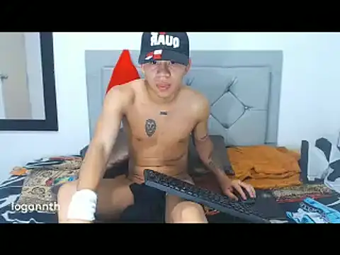 logannth online show from December 2024 01:11:02 PM