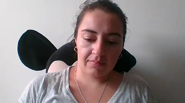  karlie kloss  online show from December 2024 09:02:01 PM