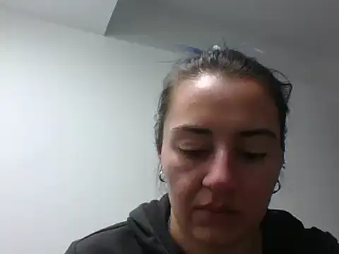  karlie kloss  online show from December 2024 01:58:02 AM