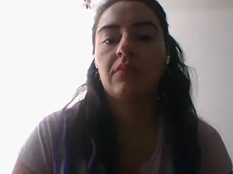  karlie kloss  online show from January 2025 06:59:02 PM