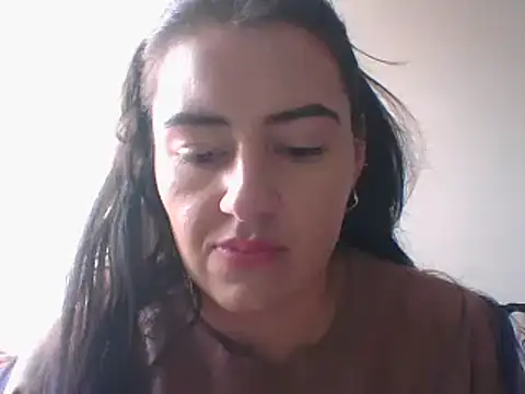  karlie kloss  online show from January 2025 05:28:02 PM