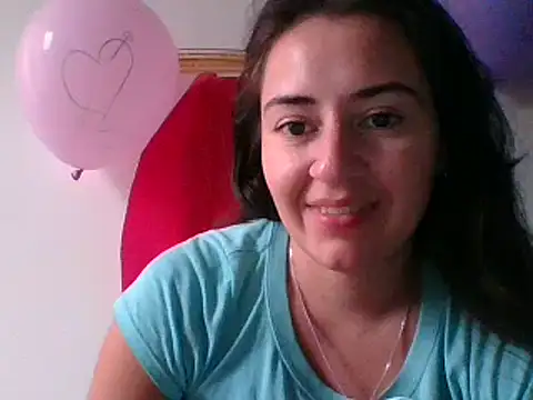  karlie kloss  online show from February 2025 10:36:01 PM