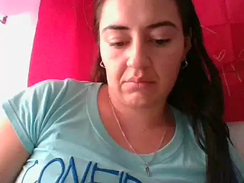  karlie kloss  online show from February 2025 07:47:02 PM