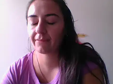  karlie kloss  online show from September 2025 05:03:02 PM