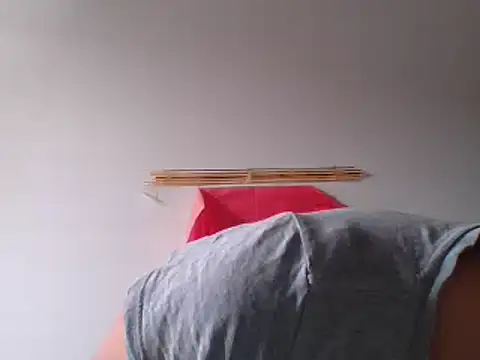  karlie kloss  online show from September 2025 05:04:01 PM